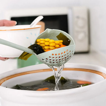 Silicone world 2 in 1 Soup Spoon Long Handle Kitchen Home Strainer Cooking Colander Kitchen Scoop Plastic Tableware Colander
