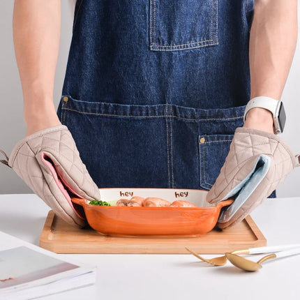 Fish-Shaped Silicone Anti-Scald Oven Gloves