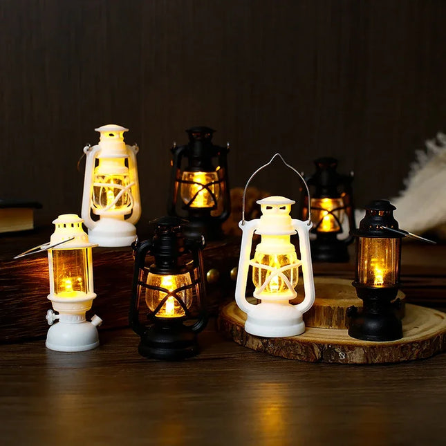 Mini Retro LED Lantern Ornament