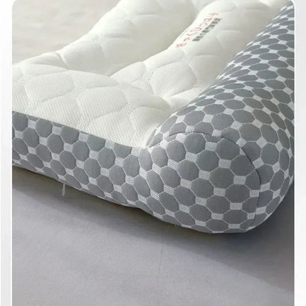 Adult Latex Reverse Traction Pillow Core Cervical Spine Protection Sleep Aid Specially Designed Household No Collapse