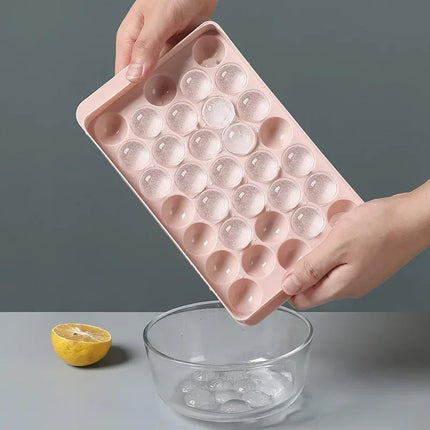 Round Ice Cube Tray with Lid Plastic Diamond Style 3D Ice Mold Refrigerator Spherical DIY Moulds Ice Ball Maker Kitchen Tools