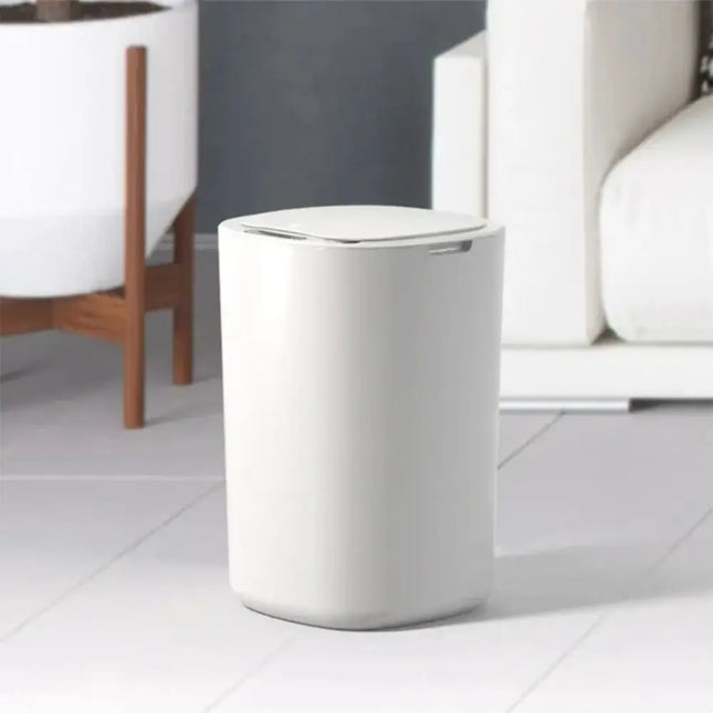 Smart Motion Sensor Trash Can
