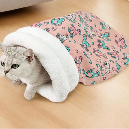 Winter Warm Pet Sleeping Bag Lamb Wool Warm Kitten Nest Drilling Hole Bedding Semi Closed Small Dog Kennel for Both Dogs Cats