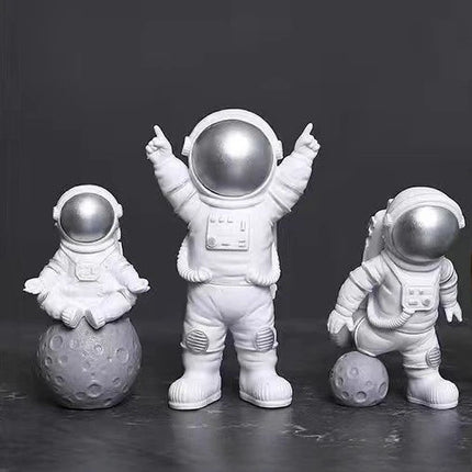 4 Pcs Astronaut Figurine Statues Educational Toy