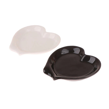 Creative Heart Shaped Ceramic Spoon Rest Pad Coffee Spoon Holder Soup Ladle Rack Kitchen Utensils Tableware Organizer