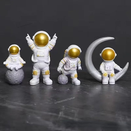 4 Pcs Astronaut Figurine Statues Educational Toy