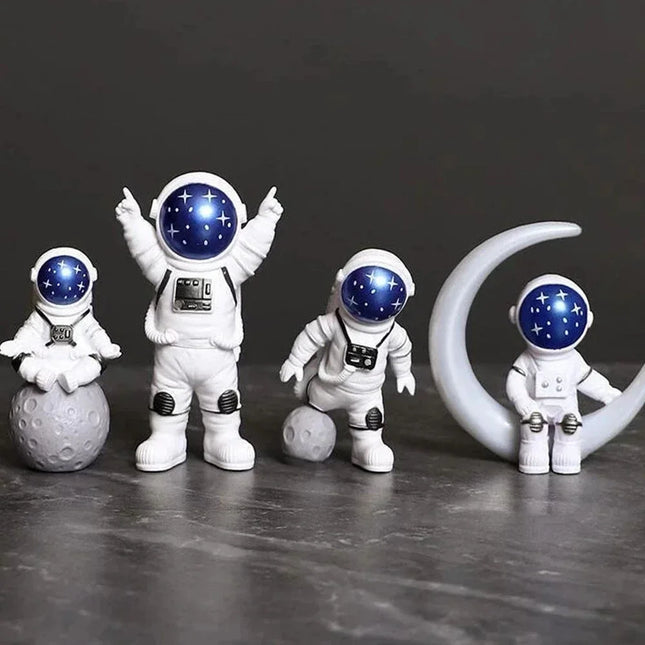 4 Pcs Astronaut Figurine Statues Educational Toy